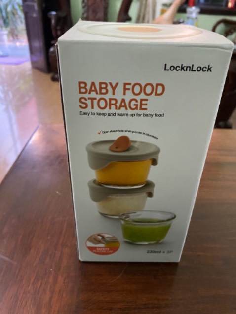 Hàng của Lock&Lock không có gì để chê, mua về đựng đồ ăn cho bé, rất yên tâm về chất lượng. Tiki giao hàng siêu nhanh. 5 sao!