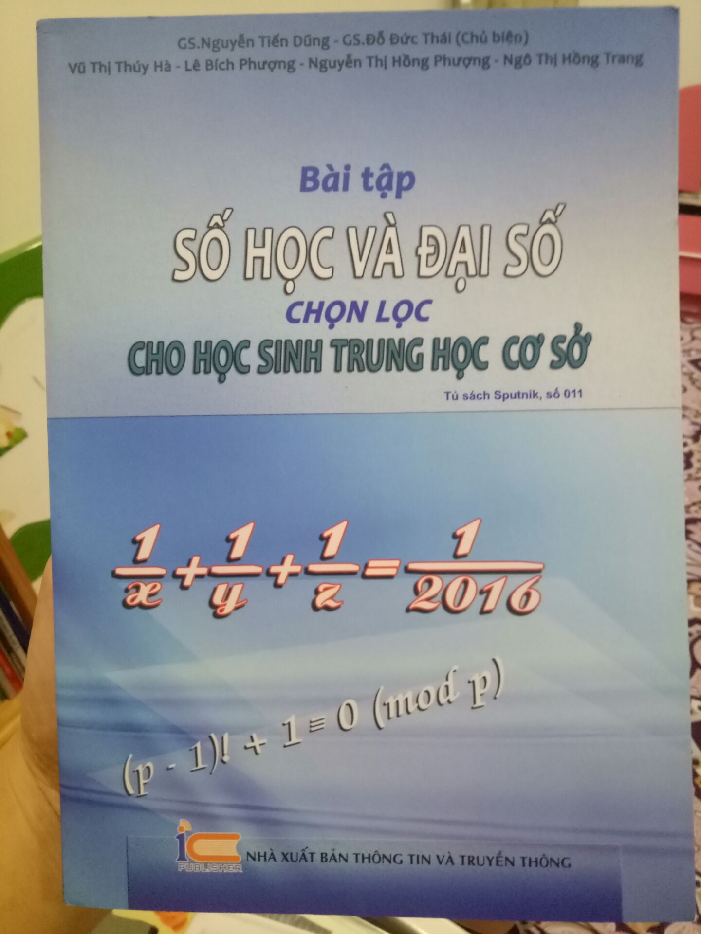 sạch siêu mới, siêu đẹp. của Sputnick thì khỏi chê, nội dung bổ ích và cần thiết :)