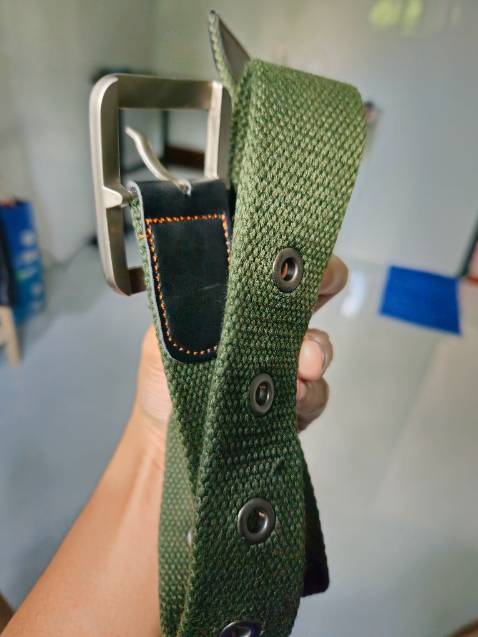 Book loại 99k, giao loại 79k. Review loại 79k: rất dài, muốn cắt ngắn được thì hơi khó. Đã liên hệ shop, shop đã hoàn mình 30k lấy sản phẩm này.