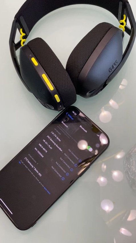 Không kết nối Bluetooth được với điện thoại và laptop.