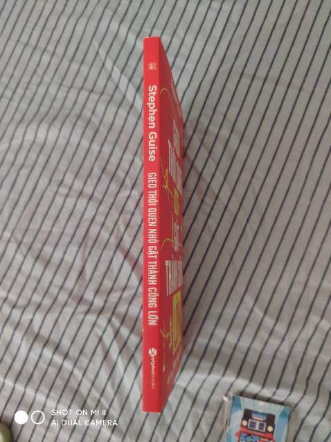 Giao hàng rất nhanh, bọc sách cẩn thận, sách đẹp, không bị gãy.
Sách rất hay về cách tạo thói quen nho nhỏ.