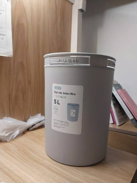 Hàng đẹp , chắc chắn, màu khá cute. Lúc mua mình tưởng 5L nhỏ lắm loại mini nên tính để trên bàn làm việc , lúc nhận hàng thấy hết hồn , thui để dưới bàn cũng tiện vậy hihi