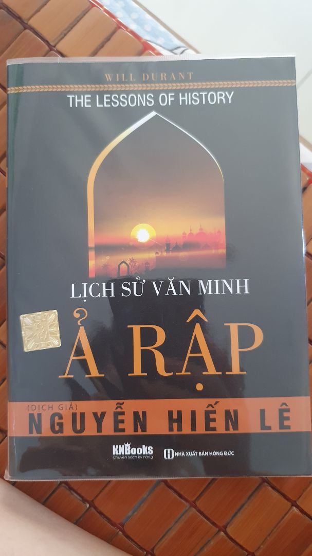 Will Durant cũng là một trong những nhà nghiên cứu về phương Đông khá nổi tiếng nên công trình có nhiều thông tin hữu ích. thích hợp cho những ai muốn tìm hiểu về Islam giáo.
