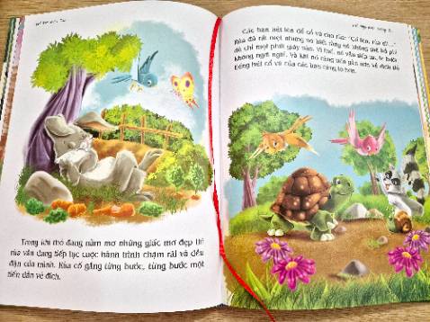 Có trang 118 sách bị lỗi minh họa "đàn cừu" mà vẽ hình đàn dê. Mong NXB sẽ kiểm định cẩn thận hơn. Cám ơn Tiki giao đúng sách, đóng gói đẹp.