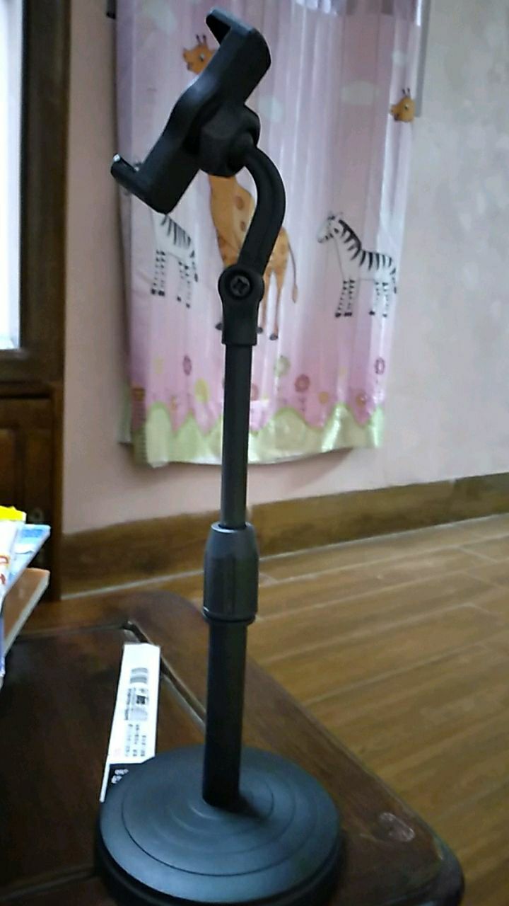 kẹp chắc chắn, đẹp, giao hàng nhanh, rep tin nhắn khachs nhanh. sẽ ủng hộ shop dài dài