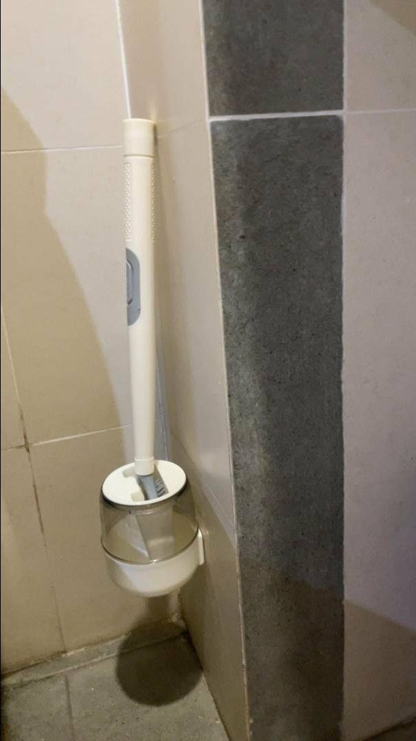 Miếng dính siêu chắc luôn. Giá rẻ hơn so với mua chỗ khác nhiều mà chất lượng 10 điểm nhé