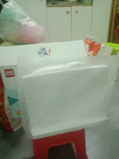 Sản phẩm khá ổn, để dc sách và máy tính bảng, chân chống có thể di chuyển 180