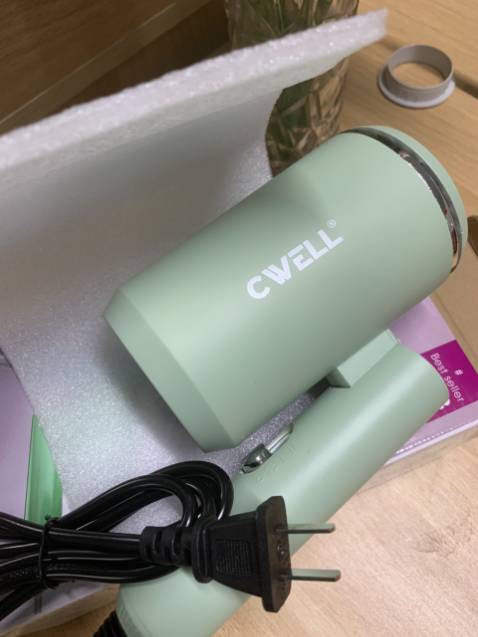 Máy xinh,màu đẹp,nhỏ gọn,sấy mạnh lắm, giá cả oke, đáng đồng tiền