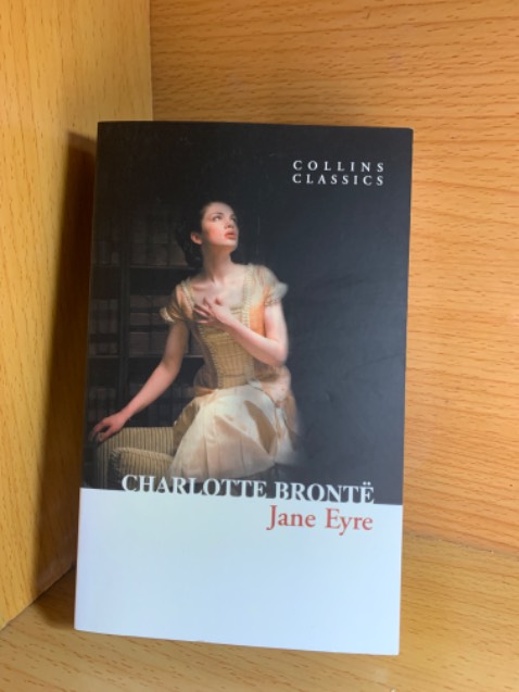 Sách đẹp, dày, giá rẻ