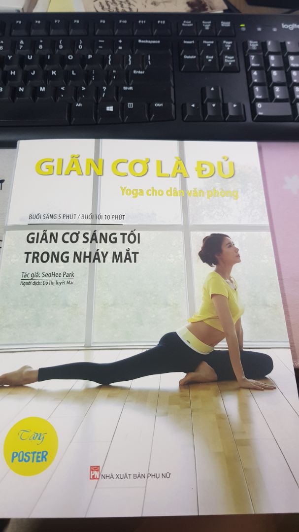 Tiki giao hàng nhanh,đóng gói cẩn thận.Sách hay,trình bày đẹp,dễ tập theo
