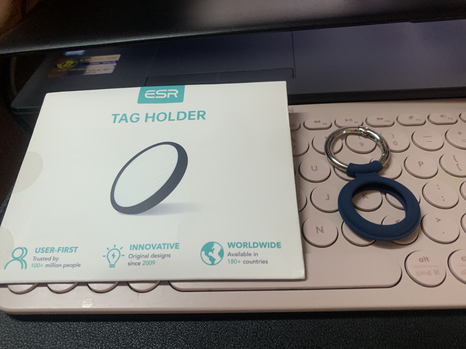 Sản phẩm thiết kế đơn giản, phong cách