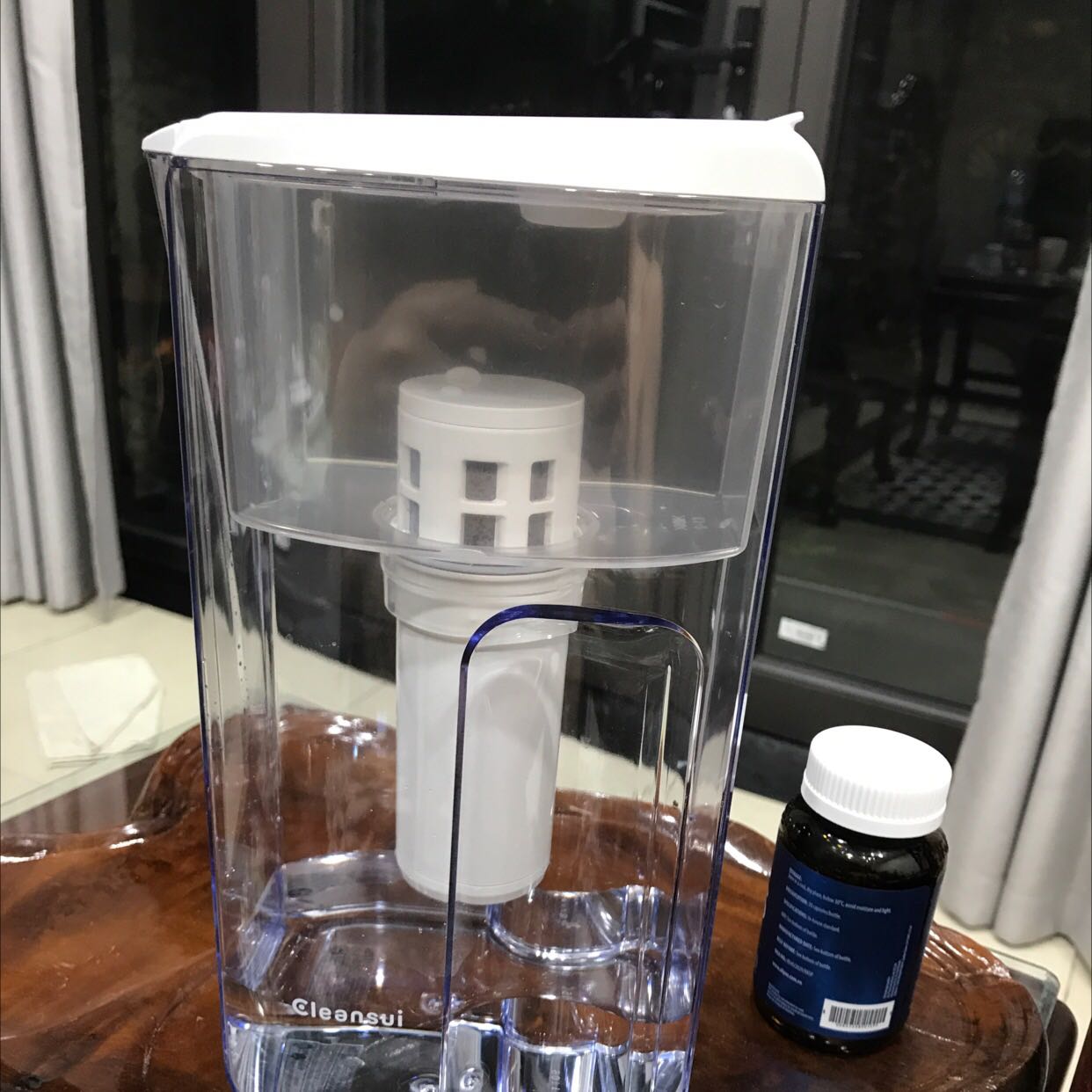 Rất dễ dùng. Vài phút là có nước uống tinh khiết ở nhiệt độ thường. 5 sao cho sản phẩm và cho shop.