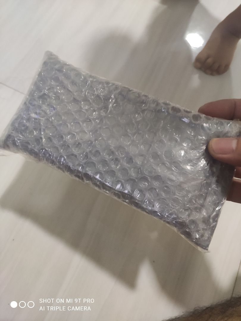 hàng chất lượng tốt đóng gói đẹp.sẽ ủng hộ tiếp lần mua tới.shop lên thêm nhiều tùy chọn và nhiều màu hơn để mọi người dễ lựa chọn.cám ơn shop tiki