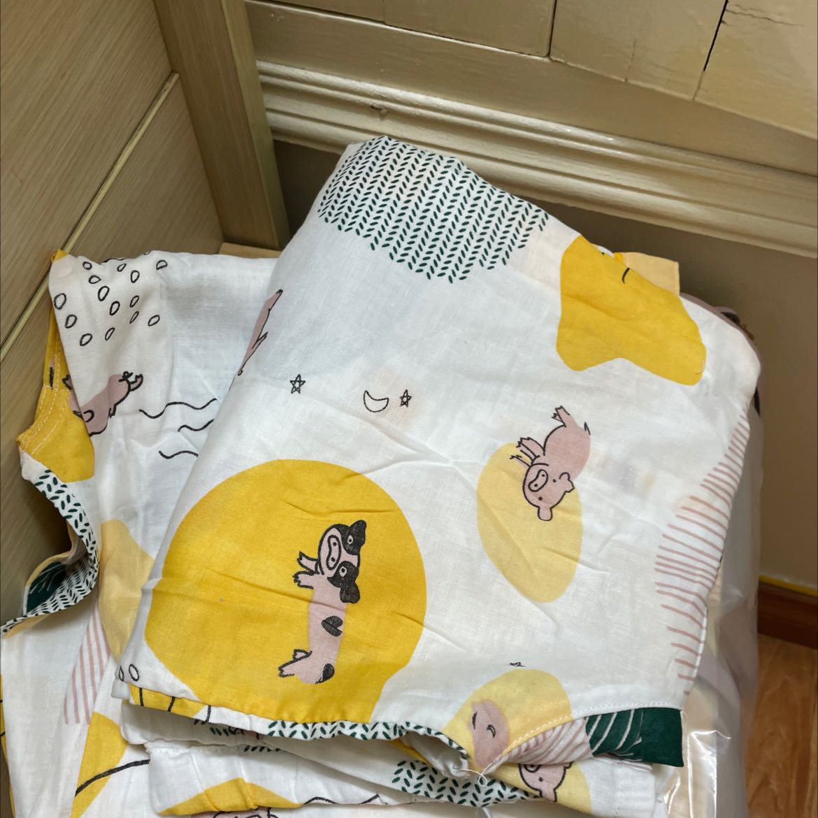 Mình đã nhắn tin cho shop yêu cầu đổi size. shop đồng ý rồi nhưng vẫn nhận được size cũ. Rộng thùng thình ko mặc nổi Mình đã nhắn tin cho shop yêu cầu đổi size. shop đồng ý rồi nhưng vẫn nhận được size cũ. Rộng thùng thình ko mặc nổi