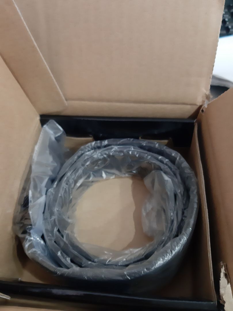 giao hàng nhanh, đóng gói cẩn thận, sản phẩm đẹp yk hình.