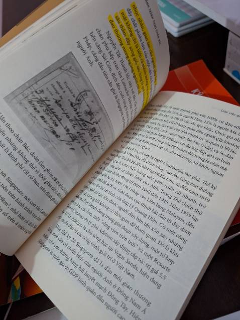 Sách đẹp, riêng mua sách ở tiki trading giá rất ổn, như cuốn này mua chưa app mã có 93k ở bên s thì app mã vẫn hơn 100. Sách bọc seal hộp còn nguyên vẹn ko bị móp. Nói chung trải nghiệm mua sách ở tiki ổn hoen sraats nhiều. Giao lại nhanh rất đúng lịch