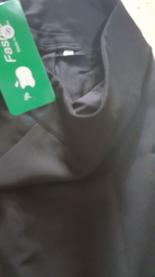 - Sản phẩm tốt phục vụ chu đáo giao hàng nhanh nói chung ưng ý