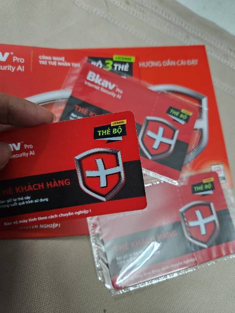 Shop giao đúng và đủ sản phẩm. Cài đặt dễ dàng. Mọi người lưu ý là loại sản phẩm bộ này có cùng 1 hạn sử dụng cho tất cả các thẻ nên phải cài các máy cùng lúc. Mình cài 1 máy tháng 11/2023 thì hạn dùng đến tháng 11/2024, cài máy 2 vào tháng 02/2024 thì hạn dùng vẫn là 11/2024. Ai định mua để dùng dần cho 1 máy thôi thì không nên mua loại này nhé.