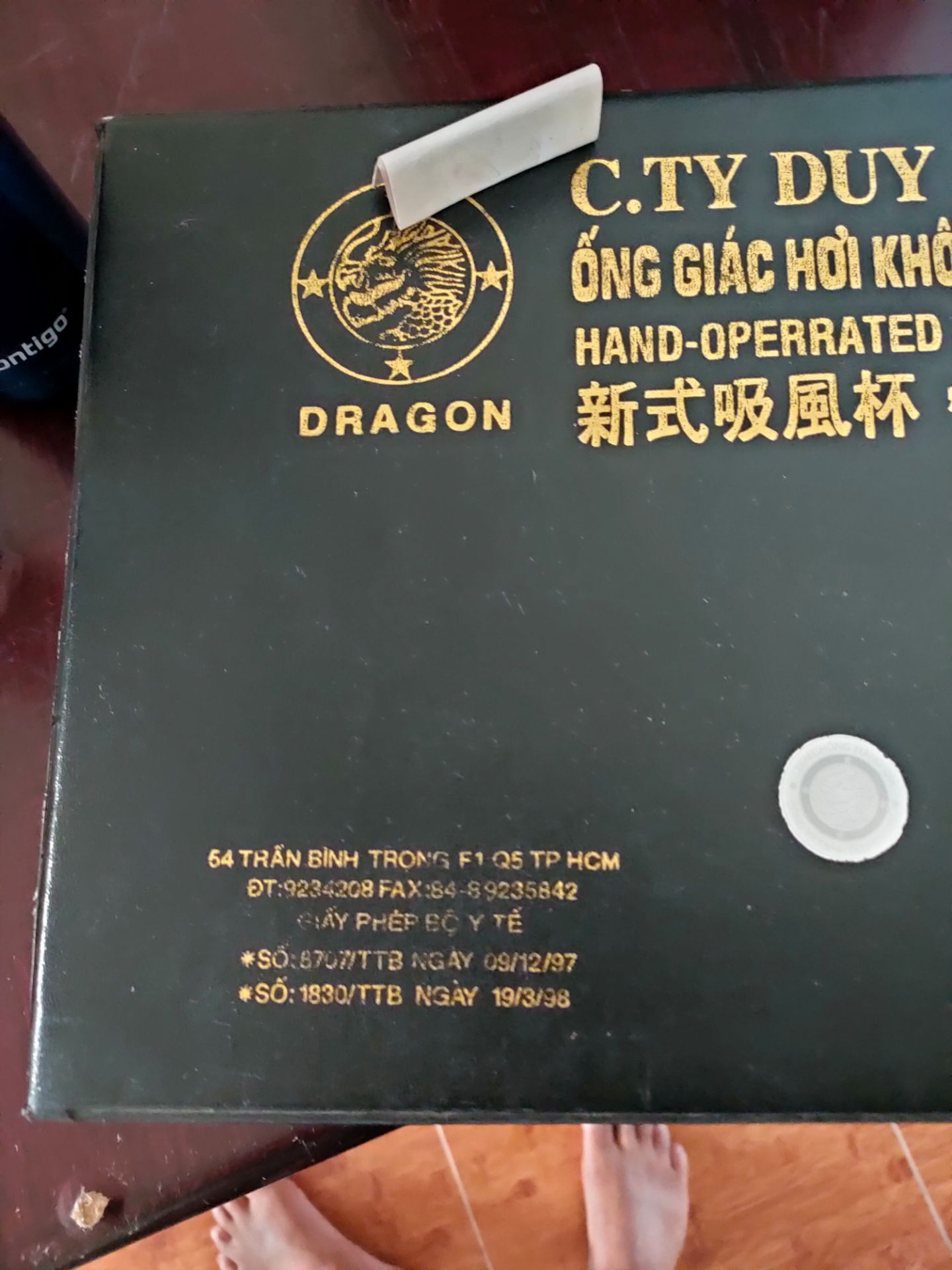 Nhà mình mua bộ này cách đây 10 năm, nay cũ quá mua bộ mới, hơi thất vọng sau chừng đó thời gian không cải thiện được gì, lần trước cũng bị 3.4 cái không sử dụng được giờ cũng vậy, do cao su không tốt hay lắp ráp không tốt, bị ốm mà phải tháo ra lắp vào 😅😅😅. lúc được lúc không.