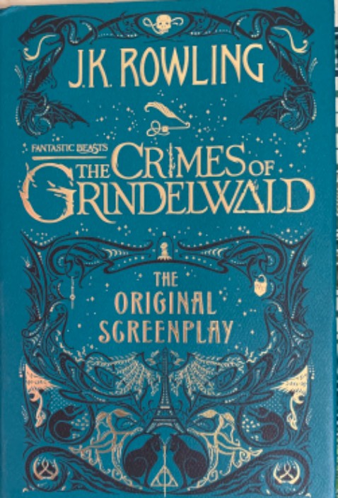 Sách thanh lý mà rất đẹp, không bị ố hay bị gãy bìa sách gì cả, giá mua thanh lý nên rẻ bất ngờ