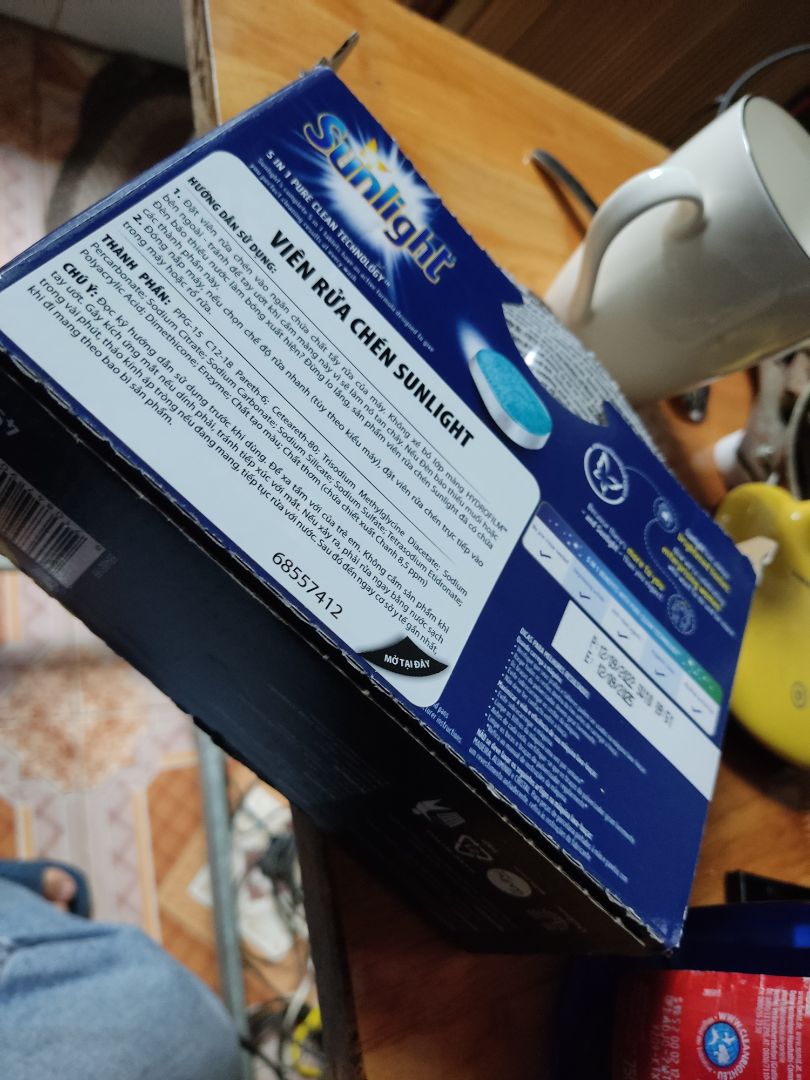 Hình ảnh cả hàng khuyến mại, lúc bán có hàng khuyến mại thì cùng hình ảnh hàng khuyến mại là được, còn lúc ko có hàng khuyến mại thì bỏ hình ảnh sản phẩm và hàng khuyến mại đi