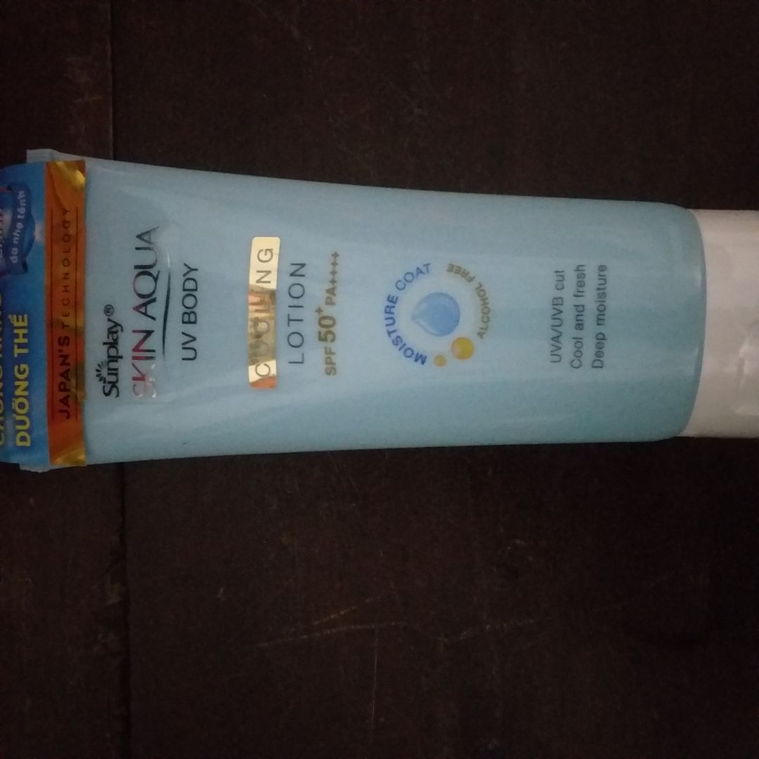 sản phẩm tốt, chất lượng, đóng gói cẩn thận, giao hàng nhanh. Mặc dù vẫn đang trong tình hình khá căng thẳng nhưng vẫn cảm ơn Tiki, shipper đã làm việc hết công suất. Chúc sức khỏe đến tất cả mọi người !!!!!!!!!