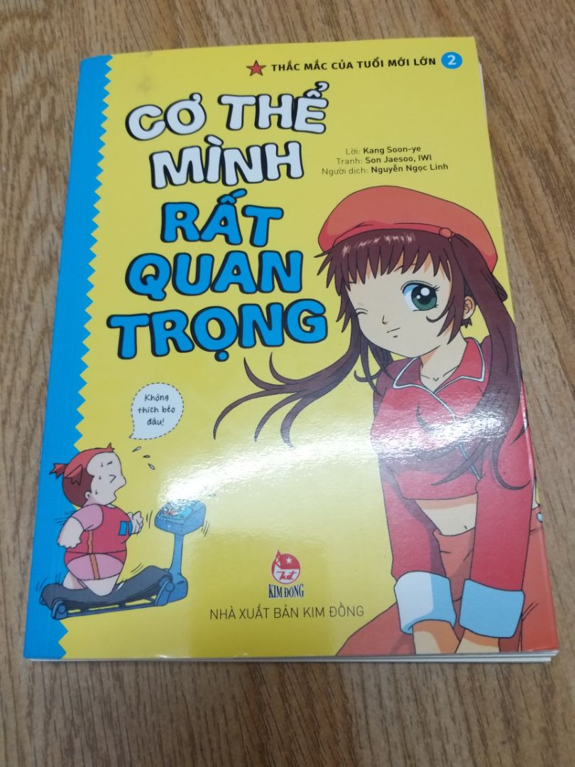 bìa sách nhìn bẩn. gáy sách chưa gì đã bung như sách  đã qua sử dụng