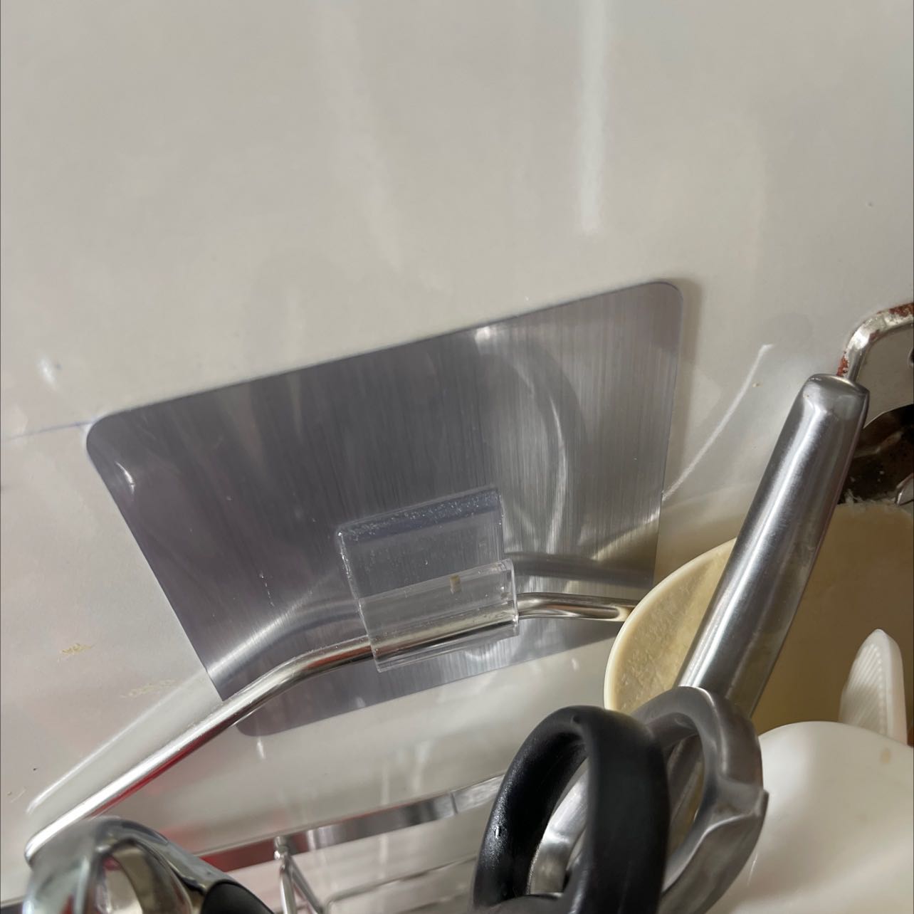 Chấp nhận được, phù hợp trong tủ bếp