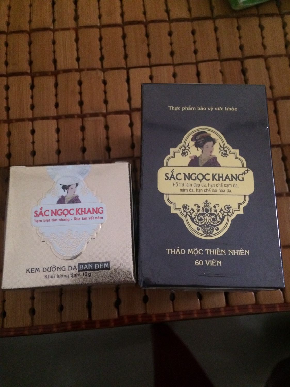 Giao hang nhanh, nhận hàng tình trang tốt, hạn sử dụng còn xa. Se quay lại sau 1 tháng uống để đánh giá kết quả Giao hang nhanh, nhận hàng tình trang tốt, hạn sử dụng còn xa. Se quay lại sau 1 tháng uống để đánh giá kết quả