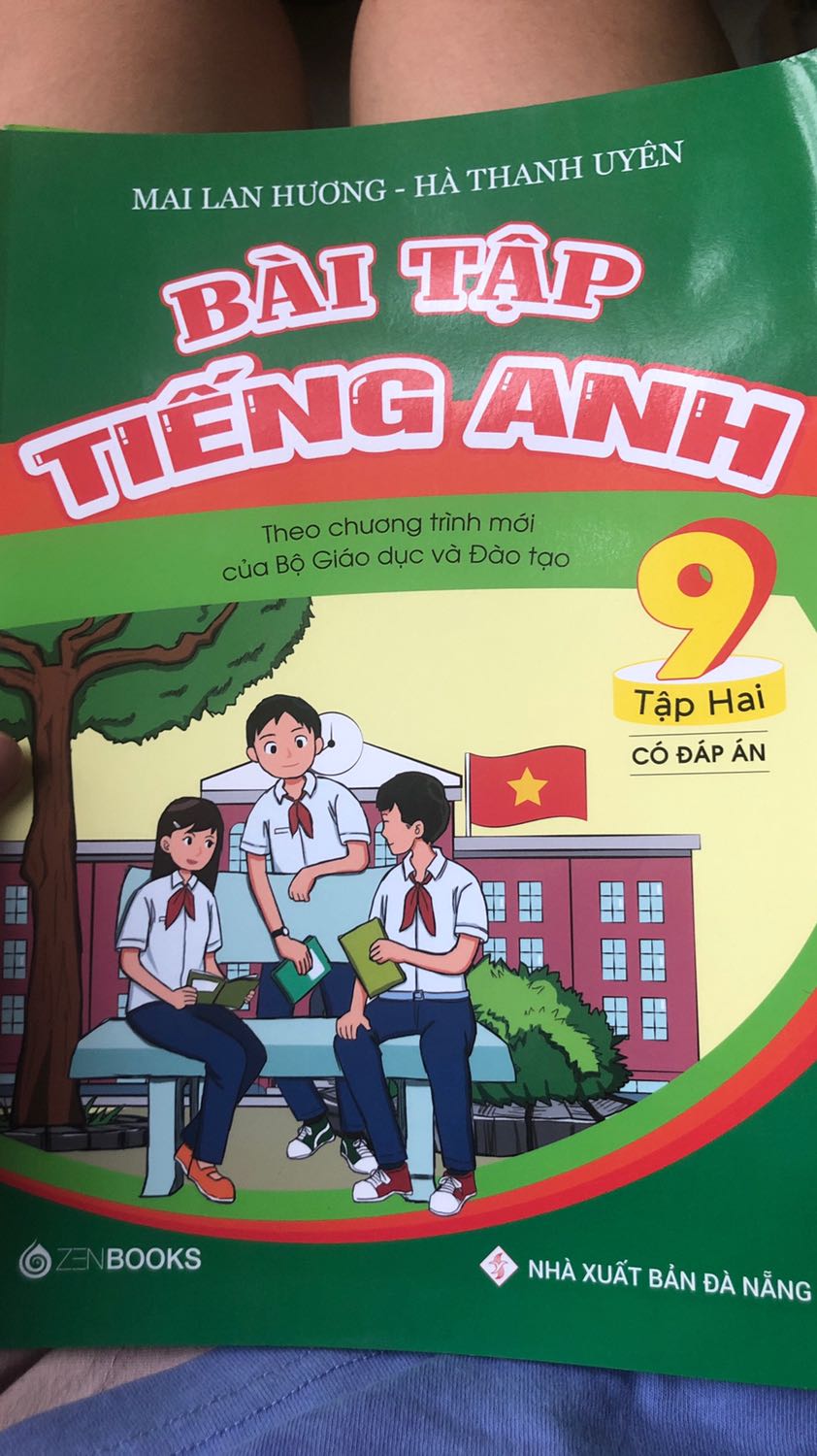 Giao hàng nhanh đến bất ngờ, sách đẹp, mới, vẫn còn nguyên.