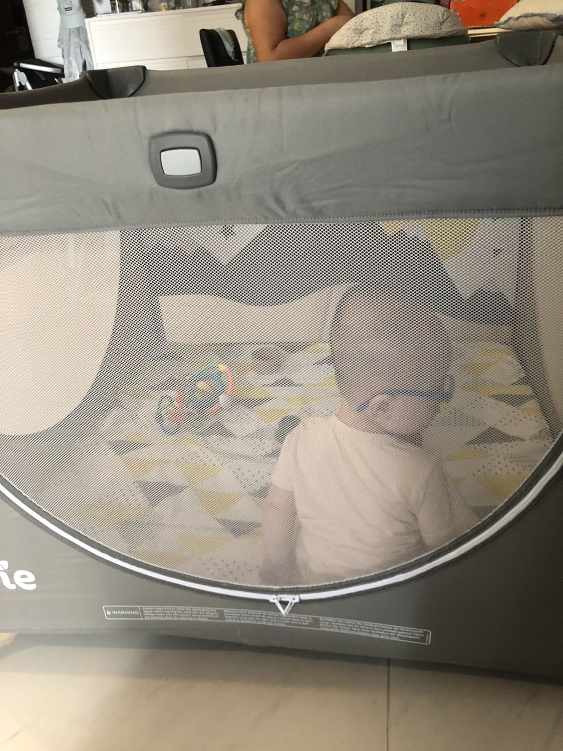 Chắc chắn, phù hợp với diện tích nhỏ; dễ sử dụng