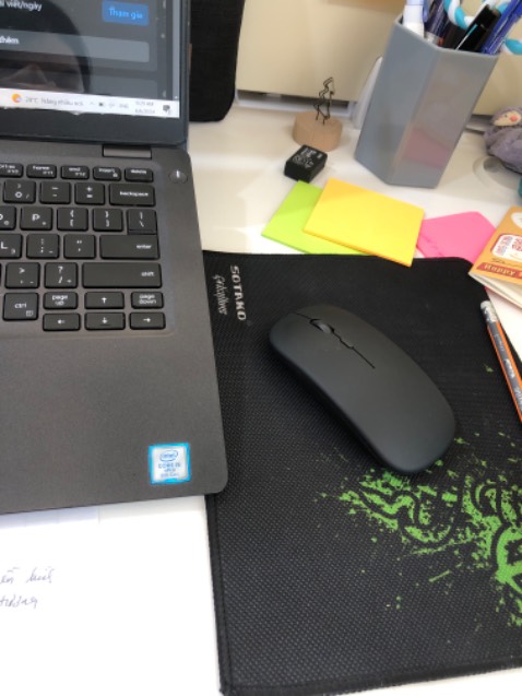 Dùng lâu ít phải sạc, chuột đầm tay. 
Thiết kế nhìn sang trọng dù chỉ 100k
Nhạy, nhanh. okie man