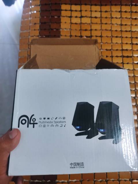 Loa nghe ôk, đóng gói tốt, giao hàg đúng hẹn, 
Nhỏ Gọn , tiện lợi, 
Mẫu mã thiết kế đẹp