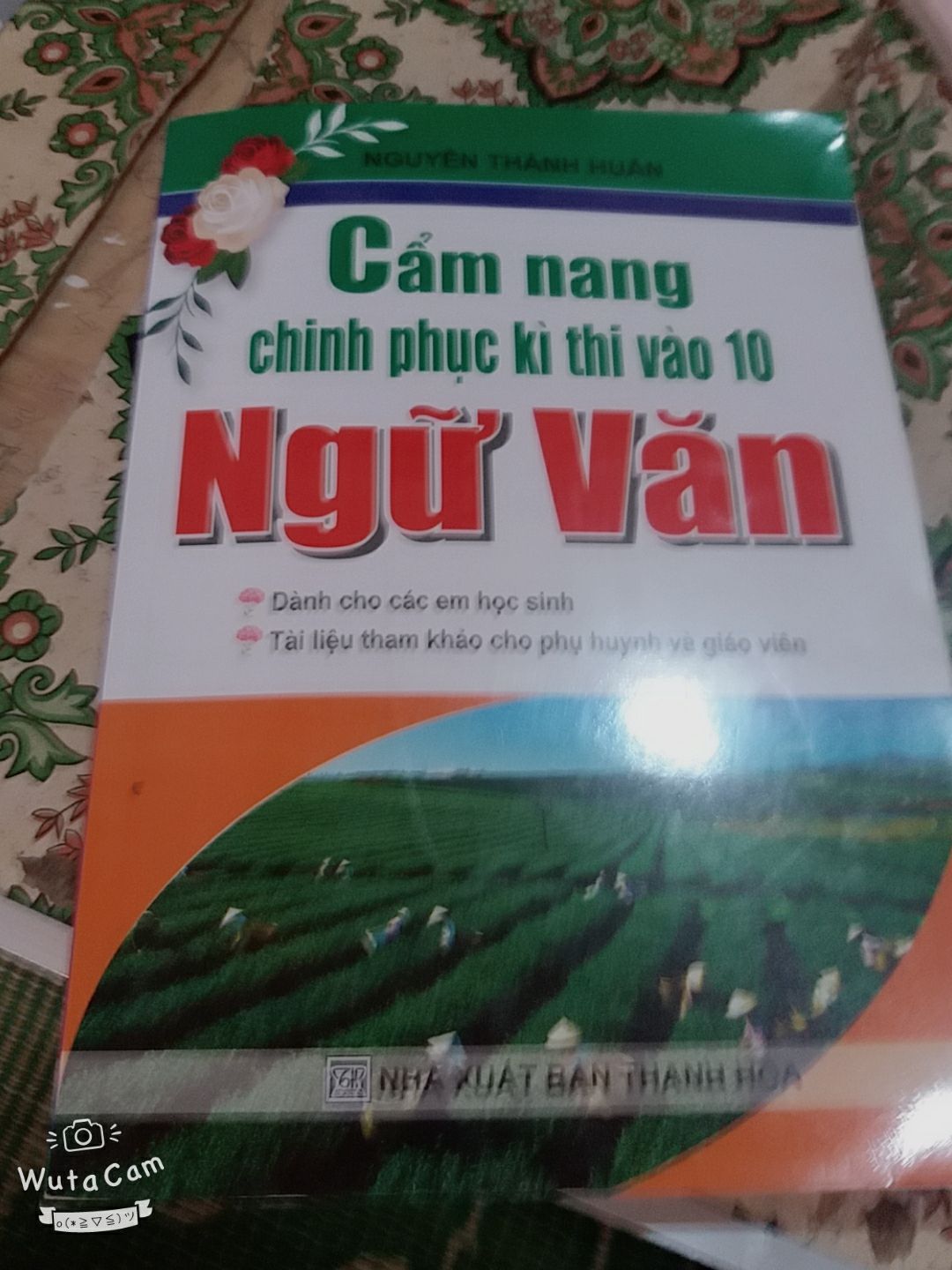 Giao hàng rất cẩn thận? hàng rất ok ? sách thì càng dễ đọc