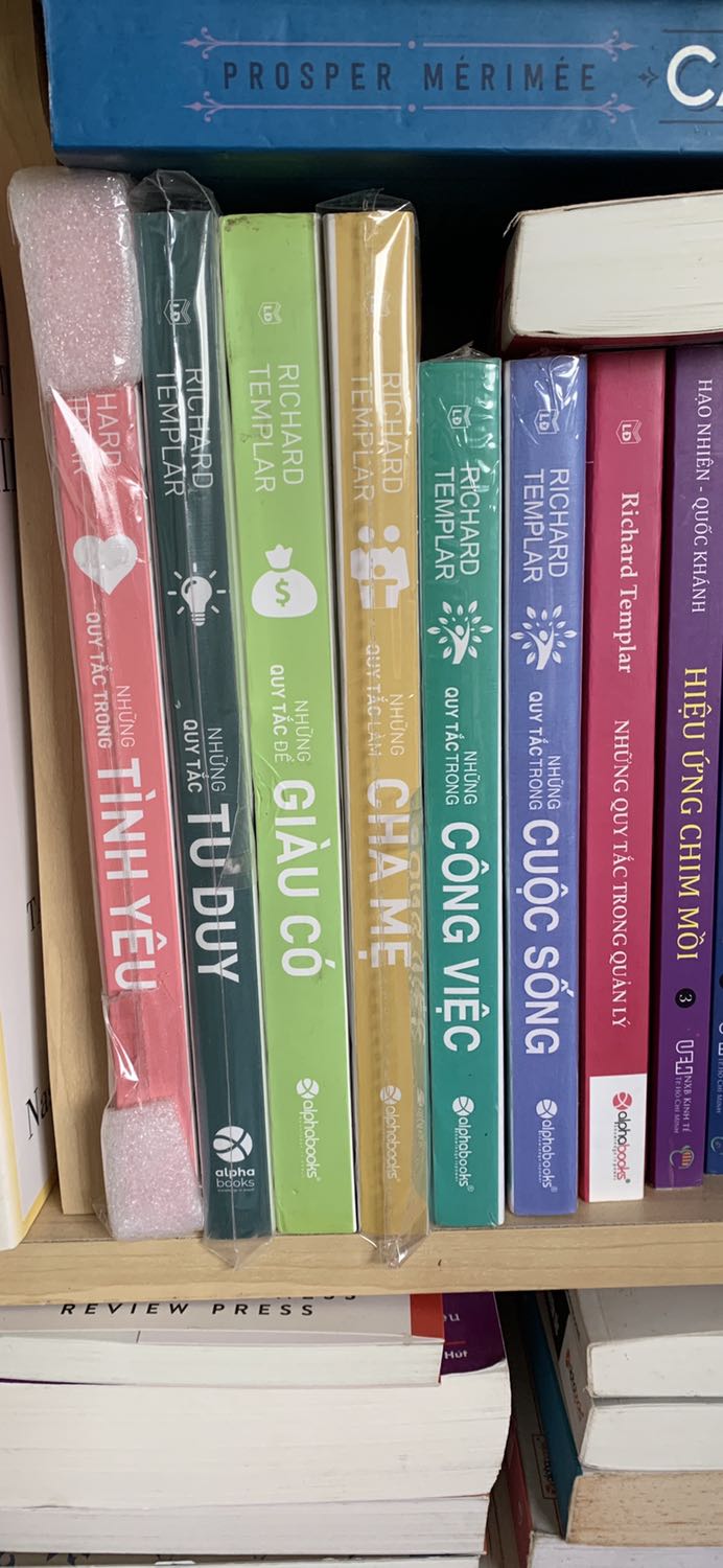 Nội dung sách hay ai thích thể loại sách này thì nên mua trọn bộ đọc mới thấy thích. Tiki giao hàng nhanh chóng. Cám ơn shop và Tiki nhiều!