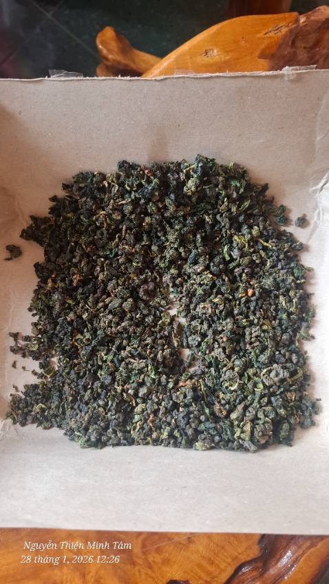 Mới vưa nhận, mua để tết có cái ngồi uống trà, nhâm nhi thời gian cùng xuân