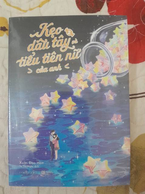 Seal đẹp, truyện k bị df luôn. Lần này shop đóng bằng giấy chống sốc hạt bong bóng to hơn hẳn nên hàng về siu đẹp luôn. Giá bộ kdt khi mua trên tiki còn rẻ nx 😭 iu tiki