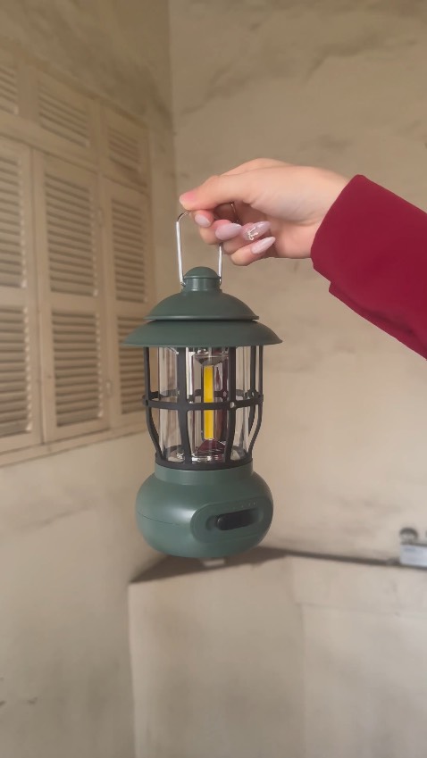 Mua 2 cái, 1 xanh 1 kem, đều xinh mà màu kem này nhìn sang nha. Có bảo hành 12 tháng, tư vấn nhiệt tình nha. Thanks shop