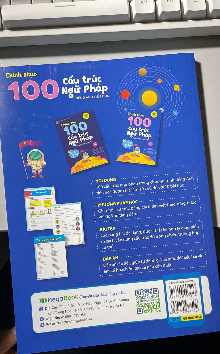 Sản phẩm phù hợp với học sinh cấp 1 muốn ôn lại ngữ pháp. Nội dung dễ hiểu giúp học sinh tiếp thu dễ dàng hơn.