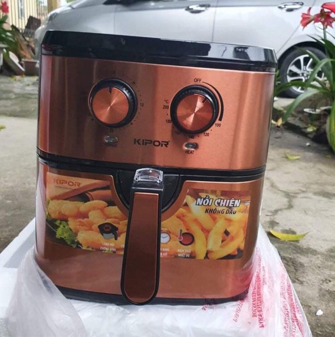 Nồi siêu đẹp luôn, xịn xò, dùng rất tiện lợi, hoạt động tốt, dễ vệ sinh. Mọi người nên mua ở shop này, giá rẻ, hàng chất lượng tốt