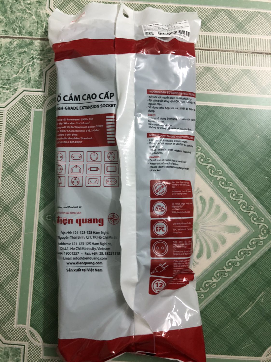 Sản phẩm đúng như mô tả. Sử dụng tốt. Giao hàng có chút trục trặc nhưng gọi lên tổng đài hỗ trợ thì giải quyết ngay trong ngày. Điểm cộng cho bộ phận chăm-sóc-khách-hàng