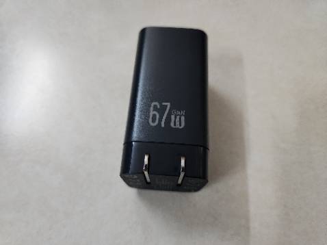 Sạc nặng chắc, có sạc nhanh!