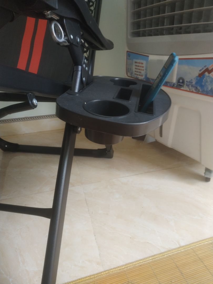 +đã nhận được ghế và ấm điện siêu tốc tặng kèm
+ giao hàng nhanh so với các trang thương mại điện tử khác 
+ hàng đang khuyến mại giá rẻ nhất và được tặng kèm đồ 
+ chất lượng sản phẩm ổn so với tầm giá thôi , chắc chắn ,đẹp, tay 2 bên bằng nhựa dễ xước , sơn chưa đều cho lắm, khay để nước không được cố định bằng phẳng được hơi đáng tiếc