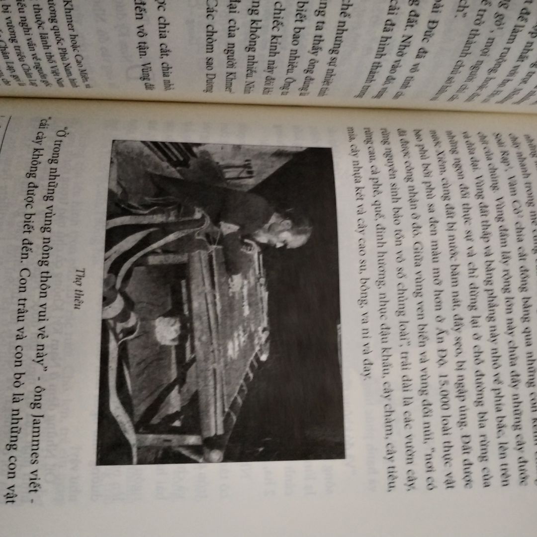Sách hay, giao hàng nhanh chóng, cẩn thận, chu đáo. Nội dung hấp dẫn, nhiều thông tin thú vị. Sách bìa cứng chắc chắn.