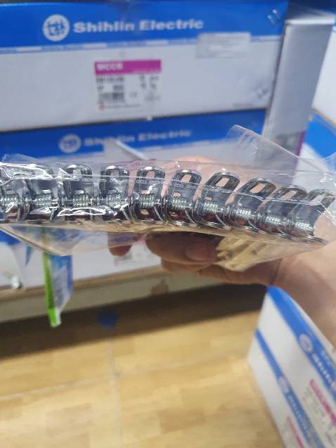 Kẹp yếu nhìn không cứng cáp như quảng cáo của shop