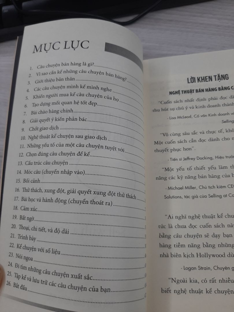 Nội dung sách rất hay với nhiều kiến thức mới về nghệ thuật kể chuyện.
Đây là phương pháp hiệu quả mà các bạn bên lĩnh vực sales & marketing nên lưu ý áp dụng để tăng mức độ ảnh hưởng, thu hút khách hàng mới và gia tăng lợi nhuận cho doanh nghiệp.