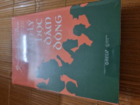 Sách mới, nguyên seal, đóng gói cận thận, có chống sốc, giao hàng nhanh