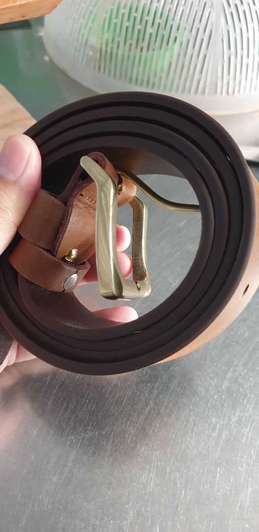 hàng ổn, cảm giác xịn lắm. Bền hay không sử dụng mới biết được. Cũng đáng mua lắm.