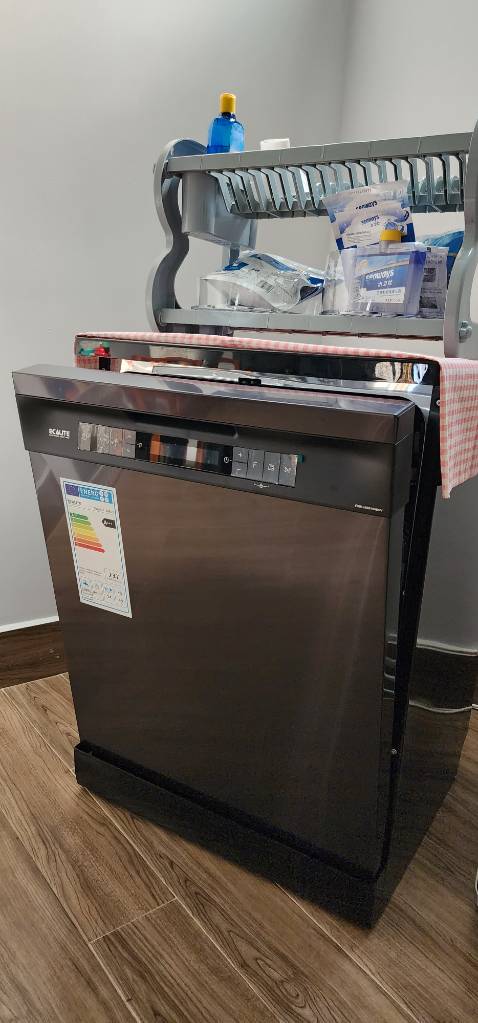 HÀNG CHÍNH HÃNG, NGUYÊN THÙNG MỚI. CHẤT LƯỢNG CAO. RỬA RẤT SẠCH. HÀI LÒNG VỚI SP.