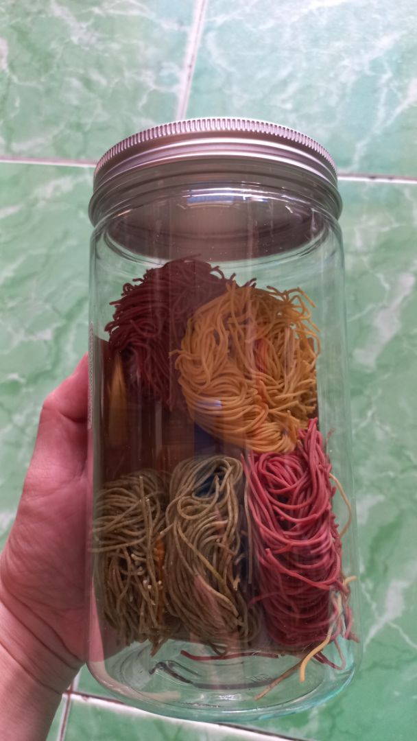 Giá sau khuyến mãi tính ra cũng không rẻ lắm đâu! Mì ngon, màu sắc đẹp, nên nấu mì vừa phải đừng nấu quá lâu mì sẽ bị bở không còn dai!